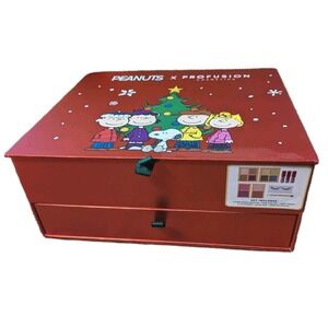 Profusion Cosmetics Peanuts Merry‎ Christmas Charlie Brown Make Up Vanity Set